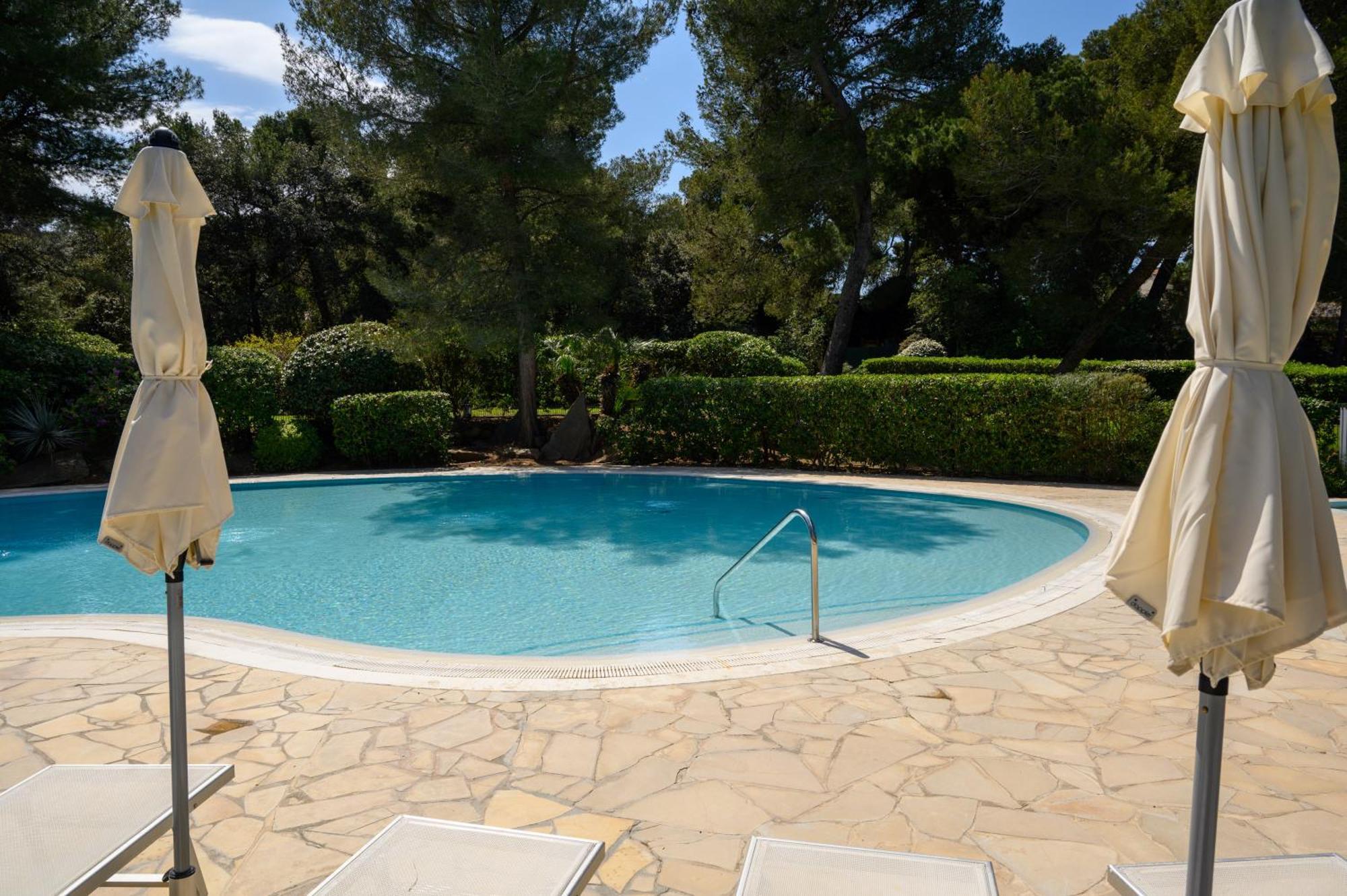 Le Studio De Giens Hyères Екстериор снимка