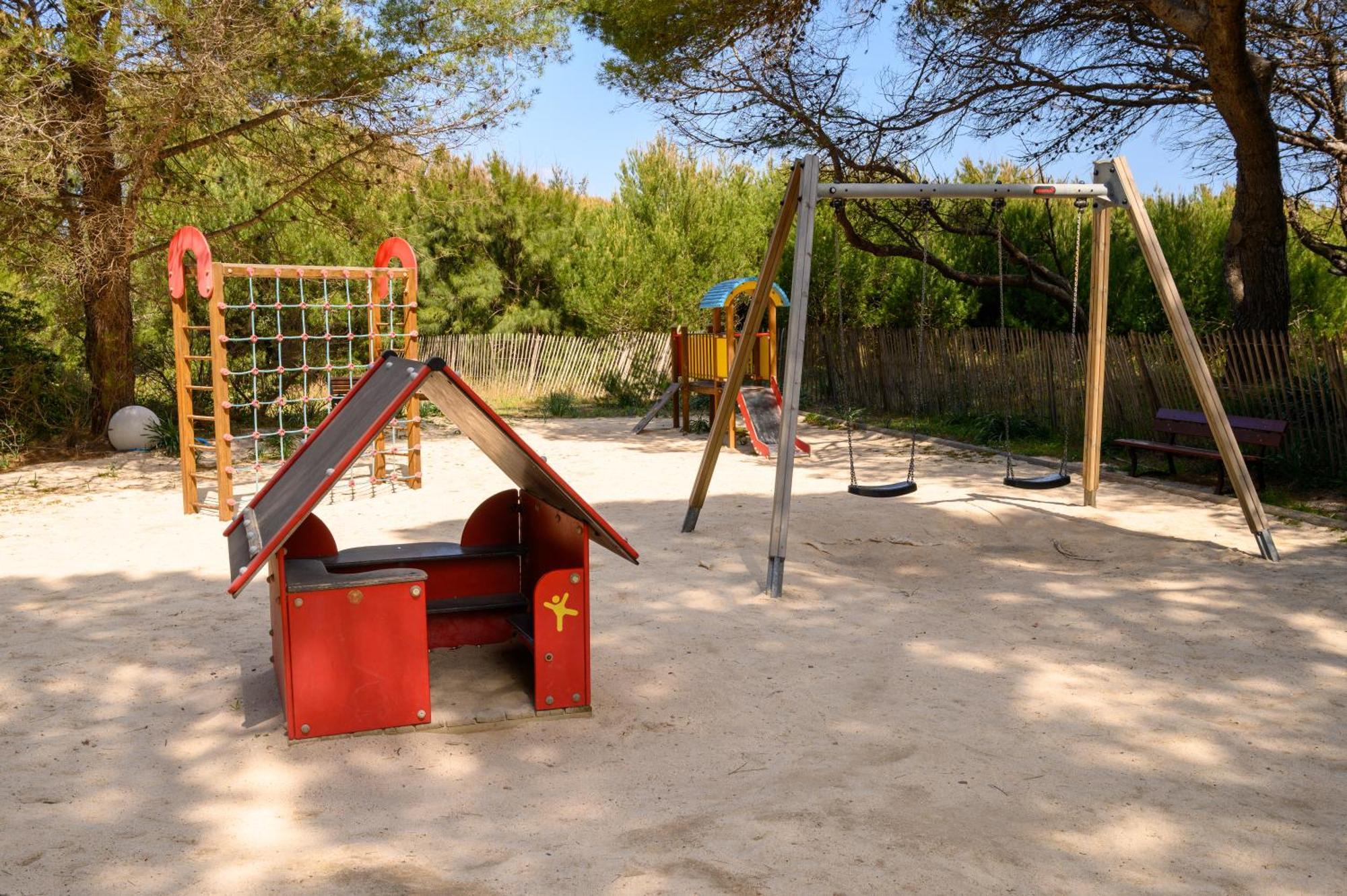 Le Studio De Giens Hyères Екстериор снимка
